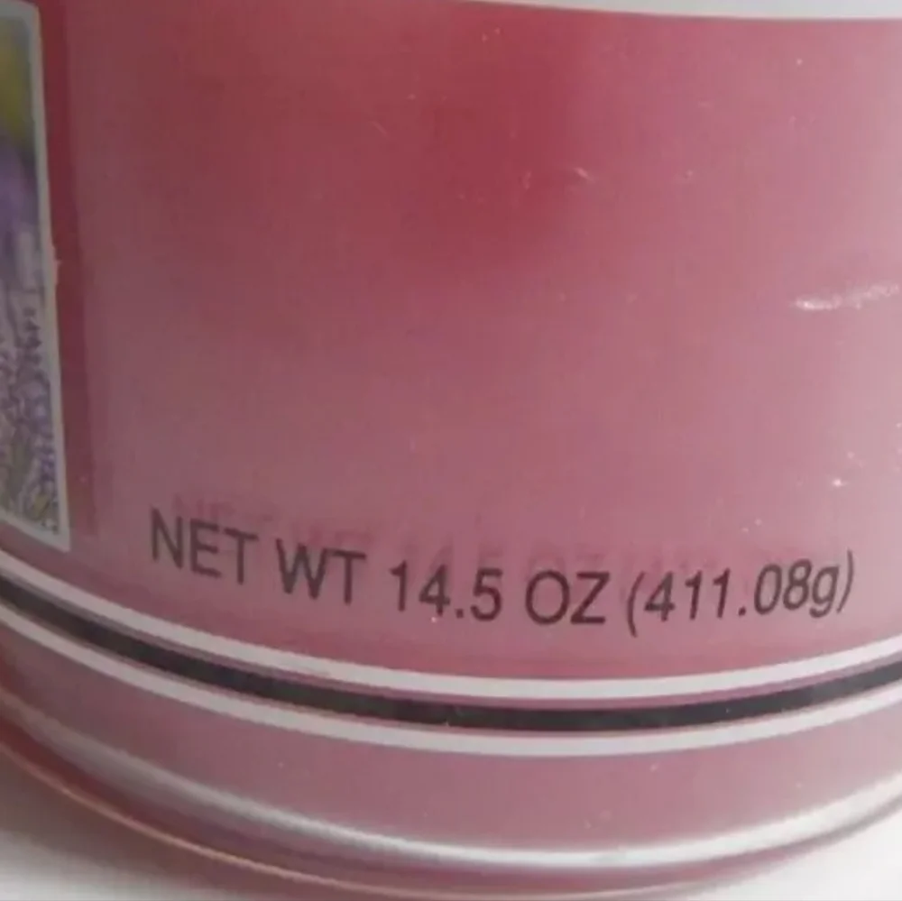 Yankee Candle Vintage Black Band Lavender Jar Candle